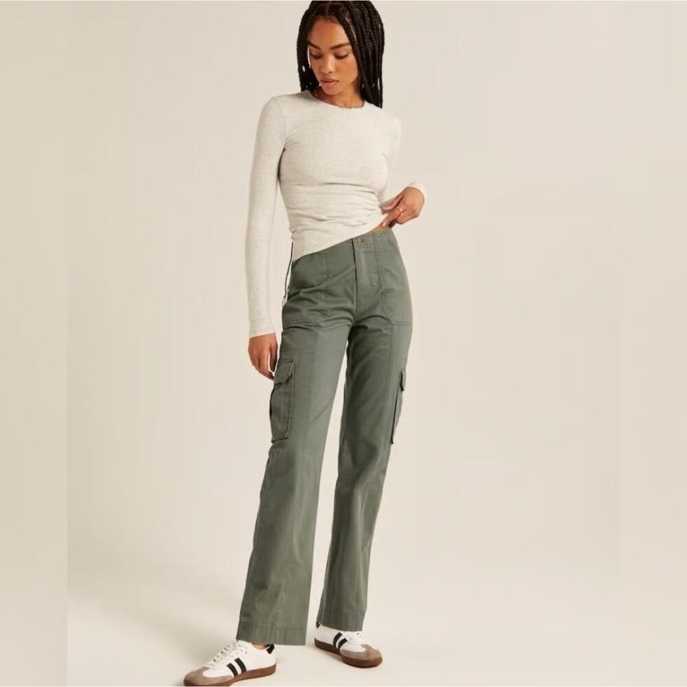 Abercrombie & Fitch Relaxed Cargo Pants Green 100% Cotton Straight Leg Utility